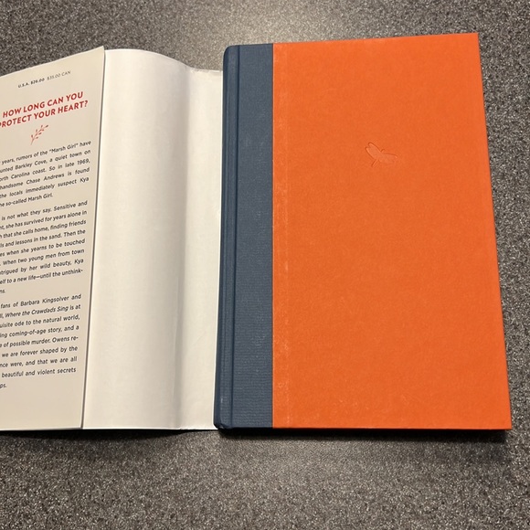 Where the Crawdads Sing by Delia Owens - Picture 3 of 3